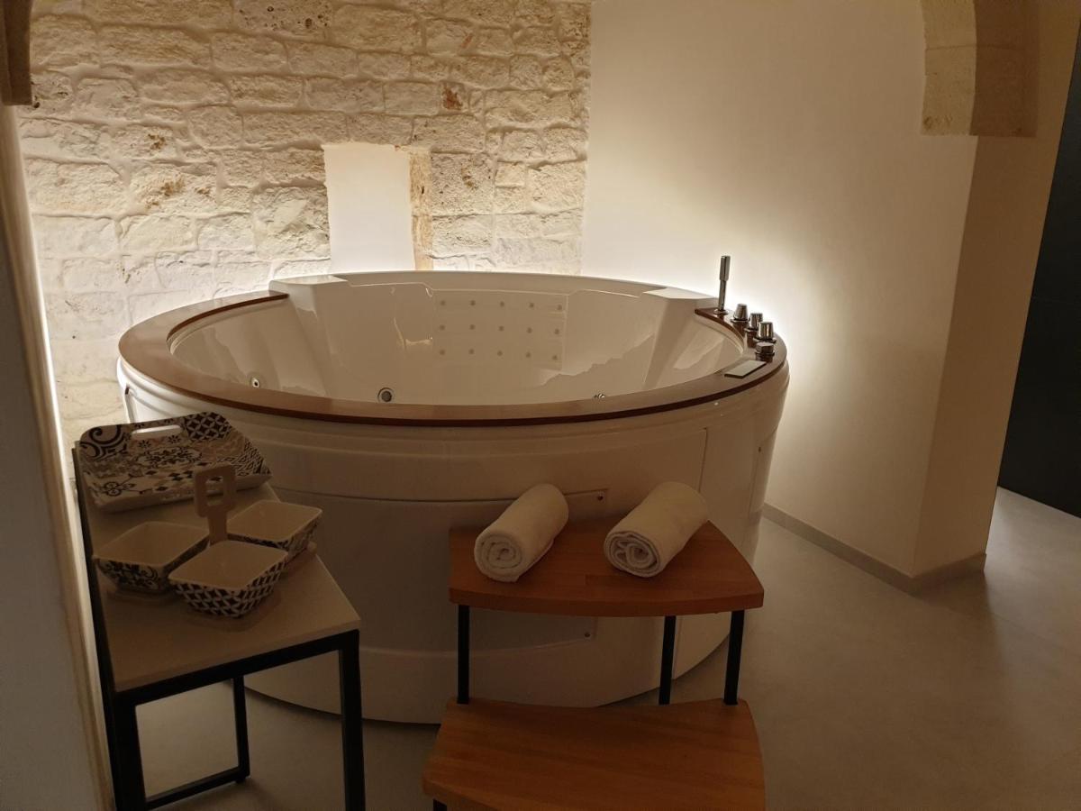 Pirano Suite Ceglie Messapica Εξωτερικό φωτογραφία