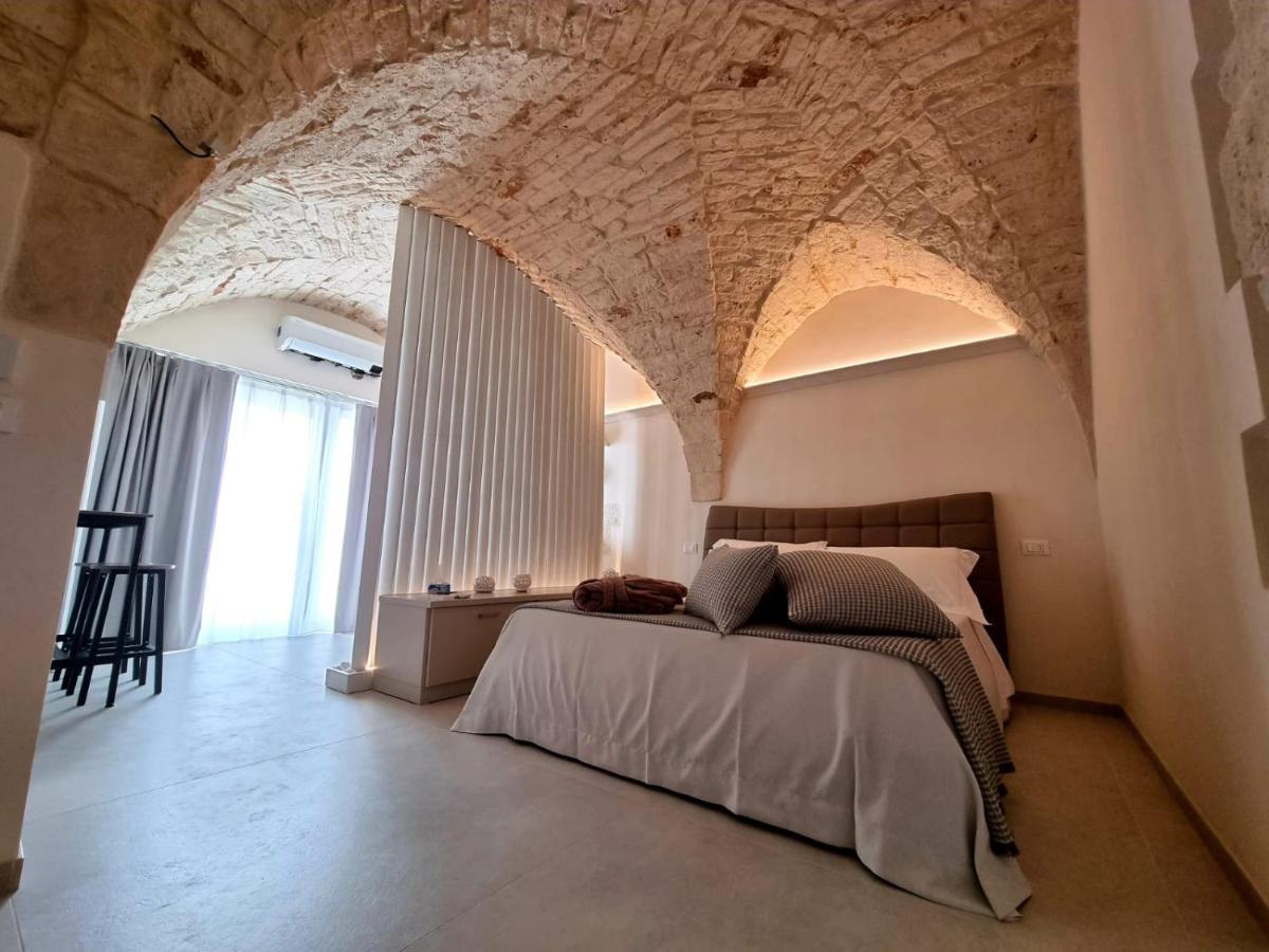 Pirano Suite Ceglie Messapica Εξωτερικό φωτογραφία